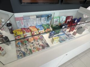 岡山和気ヤクルト工場にある、ヤクルト以外の展示品